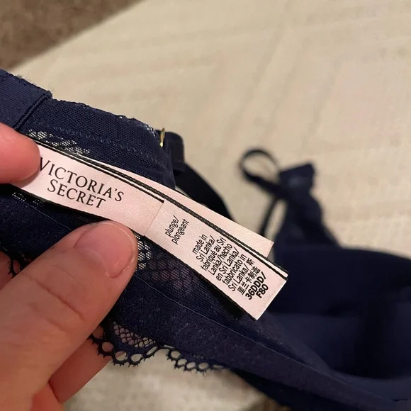 Victoria’s Secret bra - Picture 6 of 7